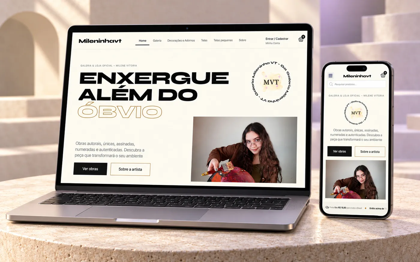 Site Galeria Mileninha VT, loja virtual de arte autoral da artista Milene Vitória, aberto em notebook e celular: projeto de Mateus Souza, web designer em Guarapuava